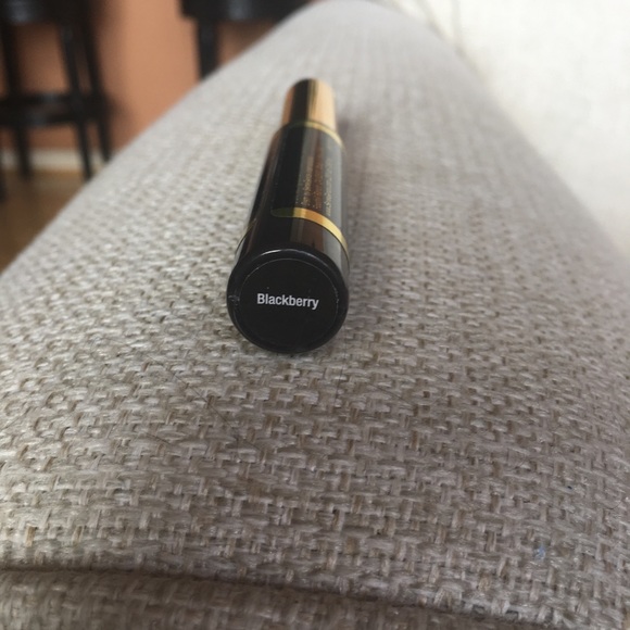 BlackBerry LipSense Lip Color. - Picture 4 of 6